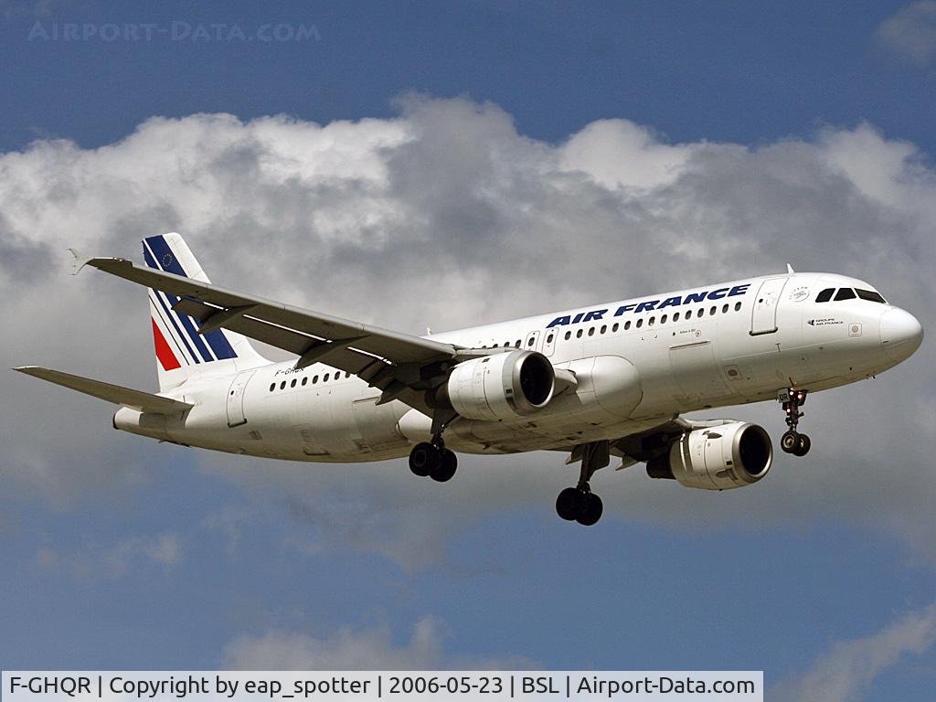 F-GHQR, 1992 Airbus A320-211 C/N 0377, on final for runway 16