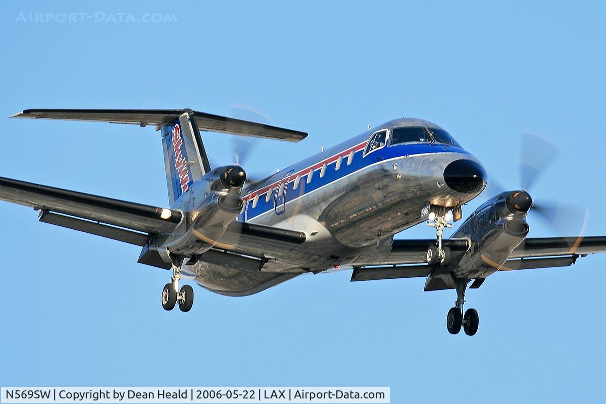 N569SW, 1998 Embraer EMB-120ER Brasilia C/N 120344, Skywest Airlines N569SW (FLT SKW6163) from San Luis County Regional (KSBP) on final approach to RWY 24R.