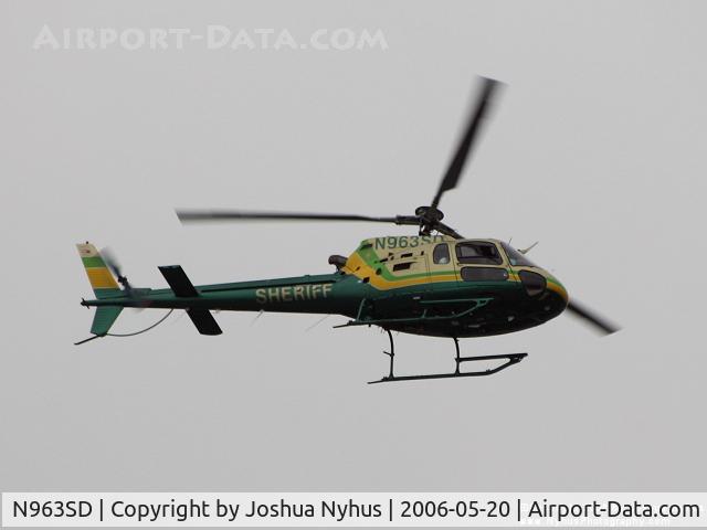 N963SD, 2002 Eurocopter AS-350B-2 Ecureuil Ecureuil C/N 3579, Taken in Torrance, Ca while orbiting a crime scene.