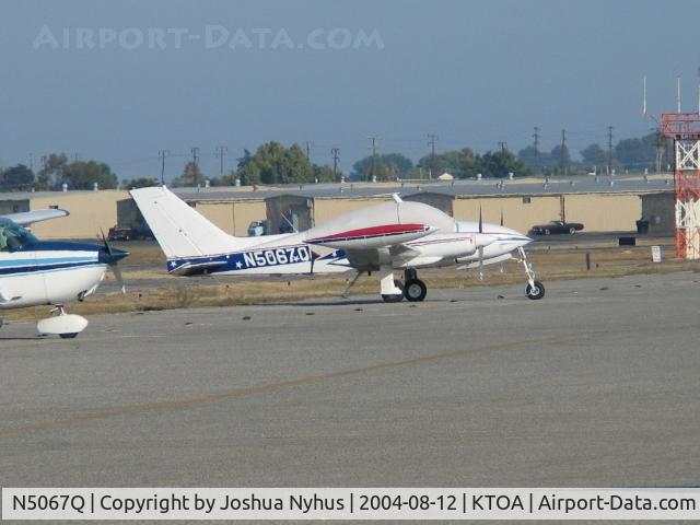 N5067Q, 1968 Cessna 310N C/N 310N-0167, Great paint job.