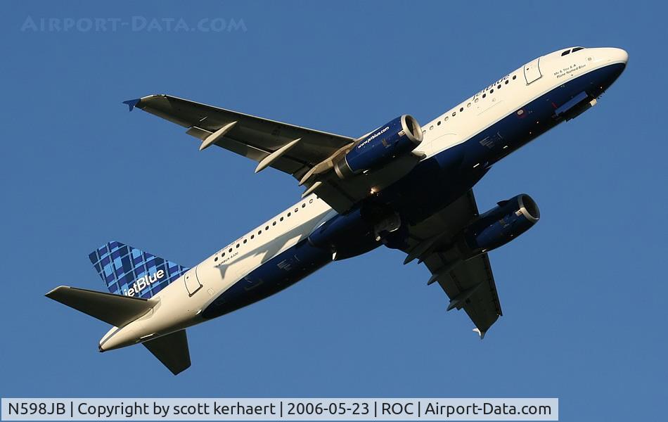 N598JB, 2004 Airbus A320-232 C/N 2314, departing r/w 22