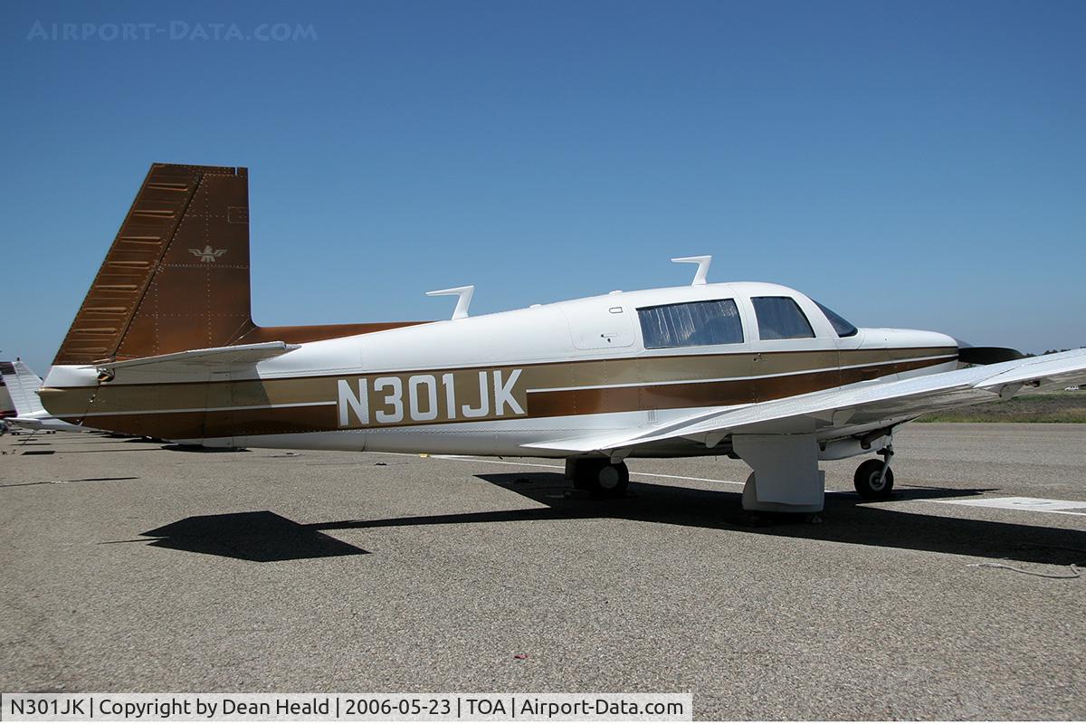 N301JK, 1978 Mooney M20J 201 C/N 24-0634, 1978 Mooney M20J N301KL at Torrance Municipal Airport (KTOA) - Torrance, California.