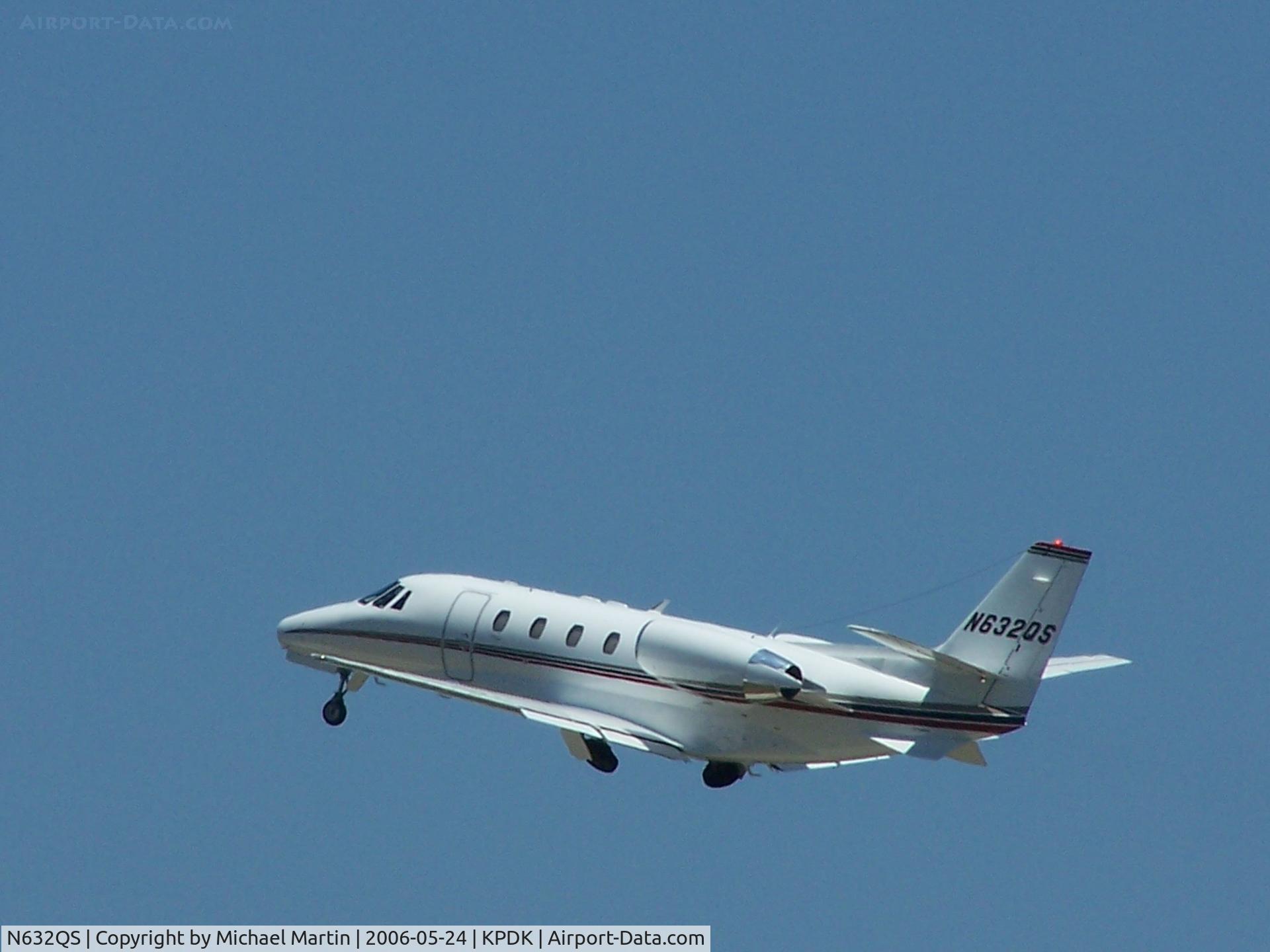 N632QS, 2000 Cessna 560 Citation Excel C/N 560-5132, Departing PDK enroute to KBKV