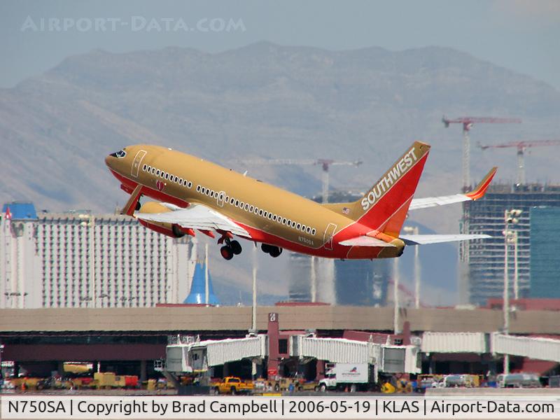 N750SA, 1999 Boeing 737-7H4 C/N 29802, Southwest Airlines / 1999 Boeing 737-7H4