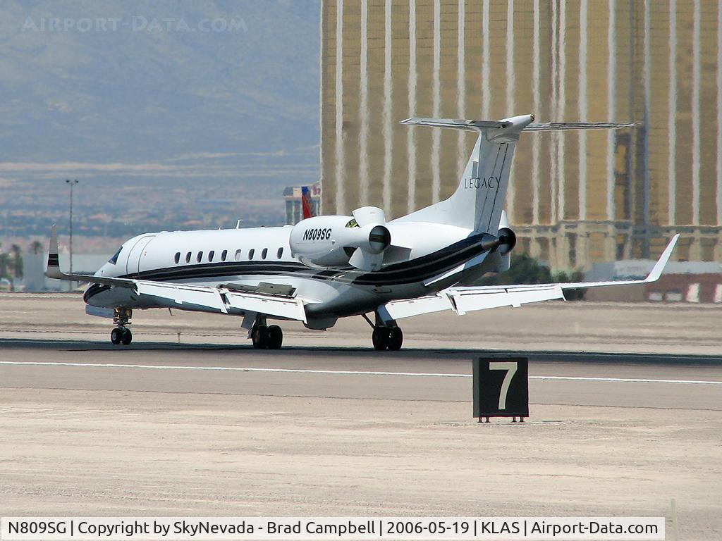 N809SG, 2004 Embraer EMB-135BJ Legacy C/N 14500809, Meadow Lane Air Partners / 2004 Embraer EMB-135BJ