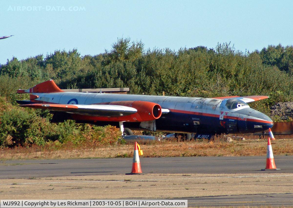 WJ992, English Electric Canberra T.4 C/N R3/EA3/6617, BAC Canberra