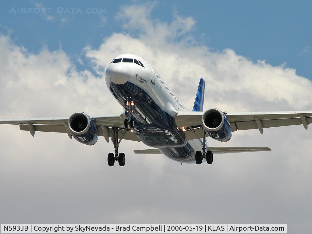 N593JB, 2004 Airbus A320-232 C/N 2280, jetBlue Airways - 'I Only have Eyes for Blue' / 2004 Airbus A320-232