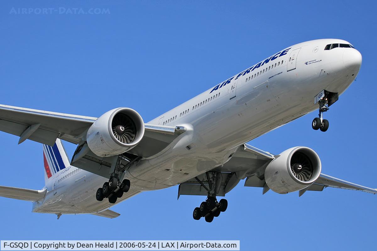 F-GSQD, 2004 Boeing 777-328/ER C/N 32726, Air France F-GSQD (FLT AFR62) from KeflavikNas (BIKF) - Iceland on final approach to RWY 24R.