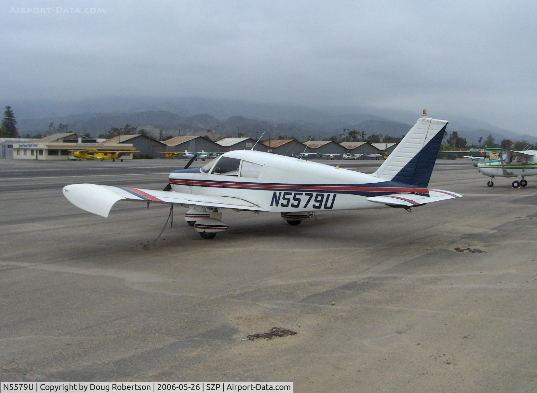 N5579U, 1970 Piper PA-28-140 C/N 28-26887, 1970 Piper PA-28-140 CHEROKEE, Lycoming O-320-E2A 150 hp, big booster wingtips