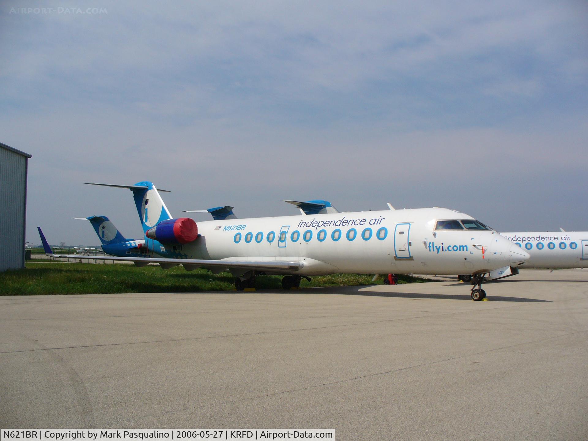 N621BR, 1997 Canadair CRJ-200ER (CL-600-2B19) C/N 7186, CL-600-2B19
