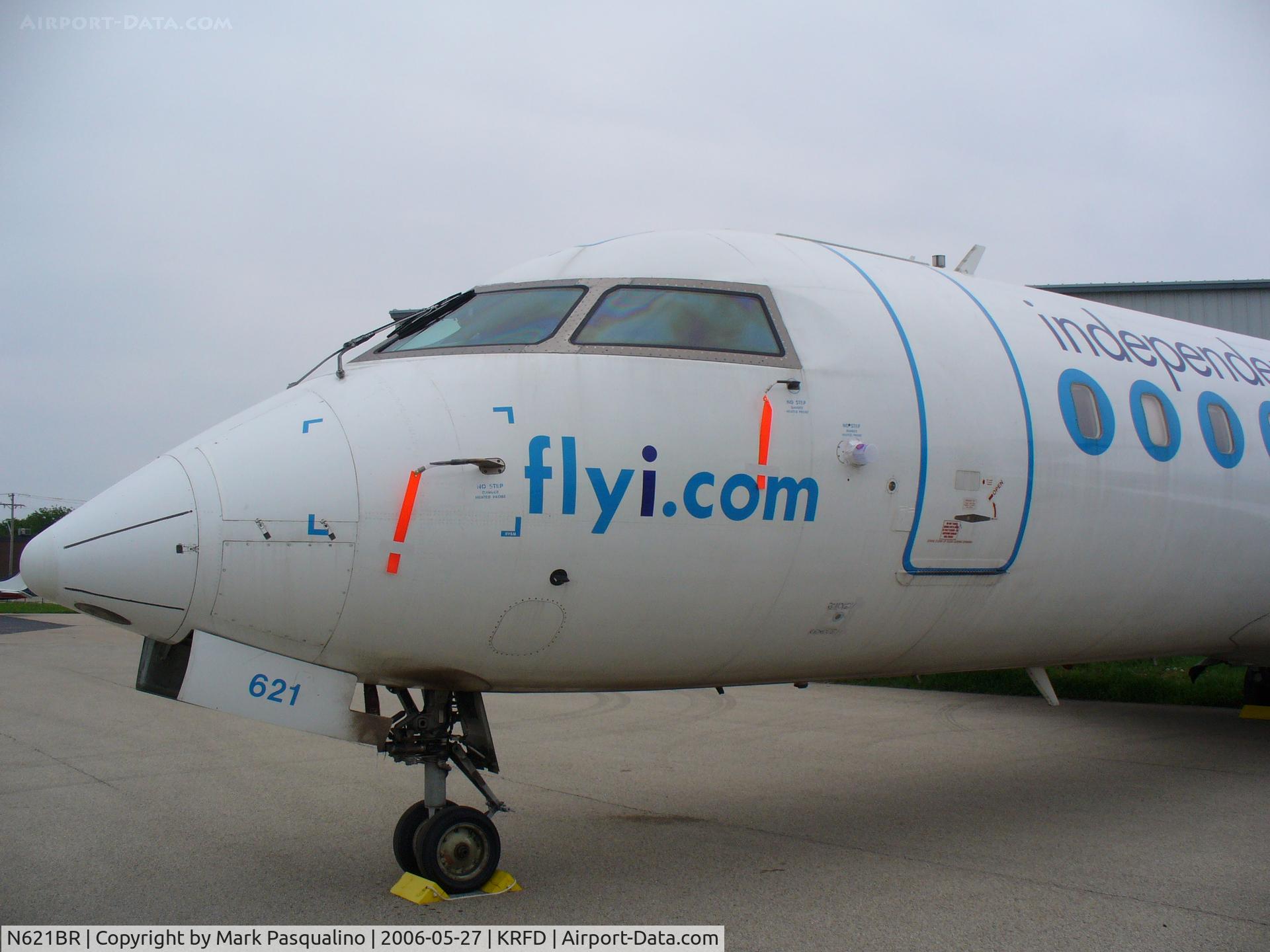 N621BR, 1997 Canadair CRJ-200ER (CL-600-2B19) C/N 7186, CL-600-2B19