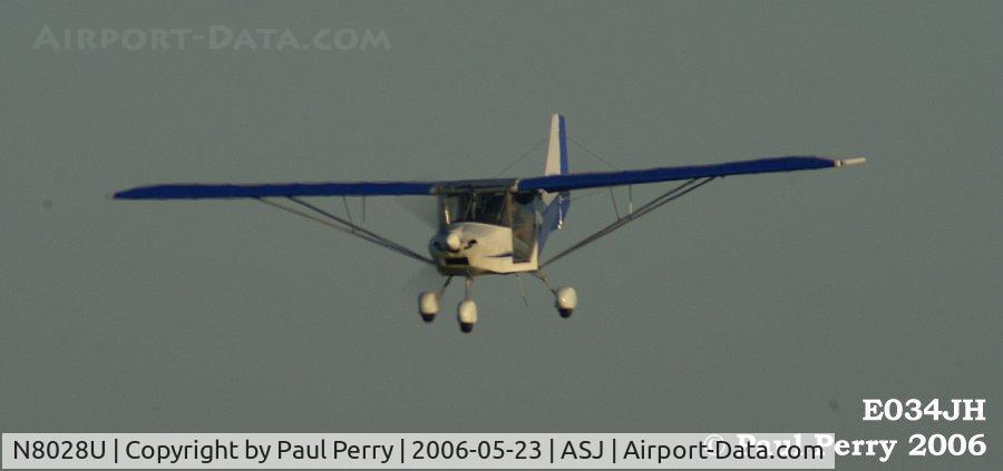 N8028U, 2005 Best Off Skyranger II C/N SKR0205572, Coming around to practice some landings