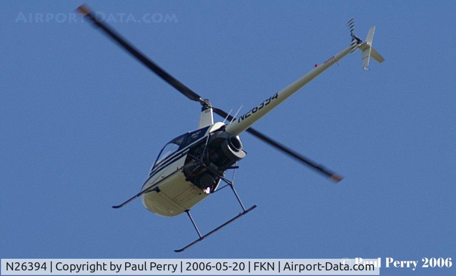 N26394, 1988 Robinson R22 Beta C/N 0833, And there she goes, outbound from Franklin