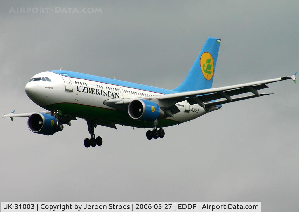 UK-31003, 1998 Airbus A310-324 C/N 706, .