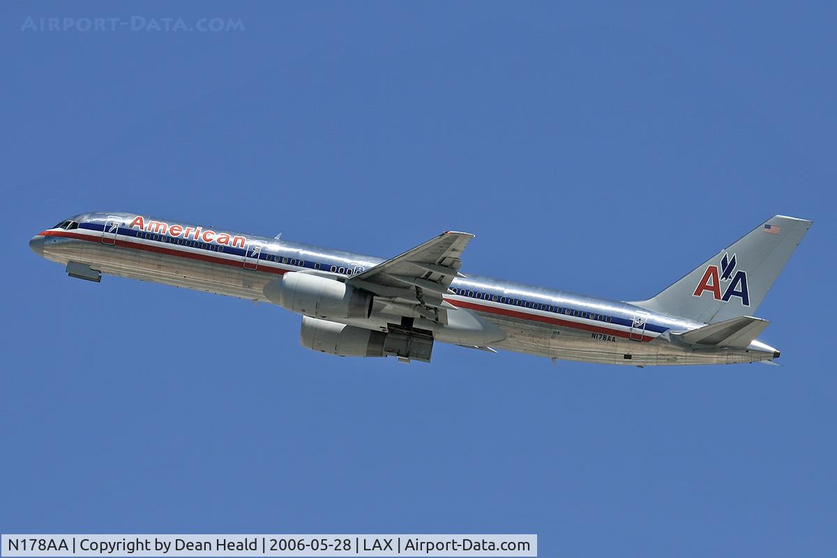 N178AA, 2002 Boeing 757-223 C/N 32398, American Airlines N178AA (FLT AAL2440) climbing out from RWY 25R enroute to Dallas Fort Worth Int'l (KDFW).