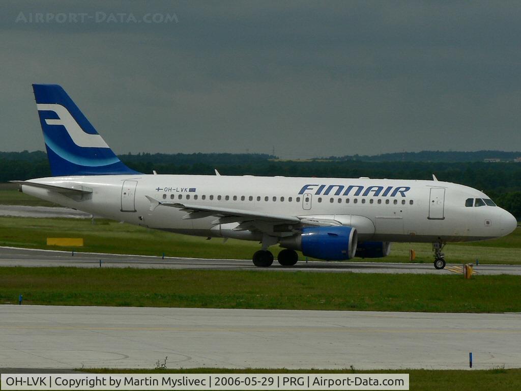 OH-LVK, 2004 Airbus A319-112 C/N 2124, Airbus A319-112
