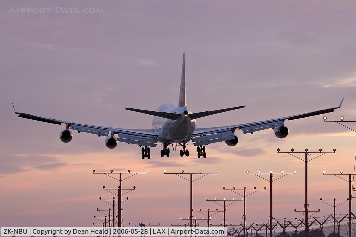 ZK-NBU, 1992 Boeing 747-419 C/N 25605, Air New Zealand ZK-NBU (FLT ANZ1) from Heathrow (EGLL) seconds from touchdown on RWY 24R.