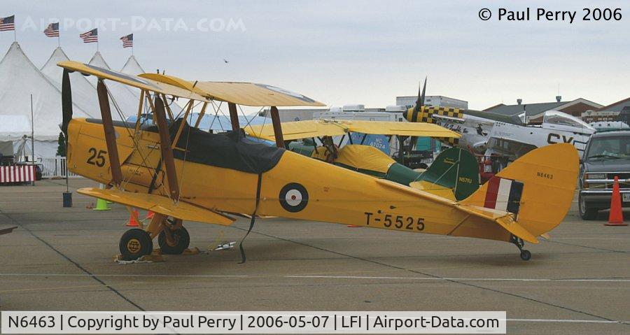 N6463, 1940 De Havilland DH-82A Tiger Moth II C/N 83230, Pretty and bright (unlike the weather) Tigermoth on display