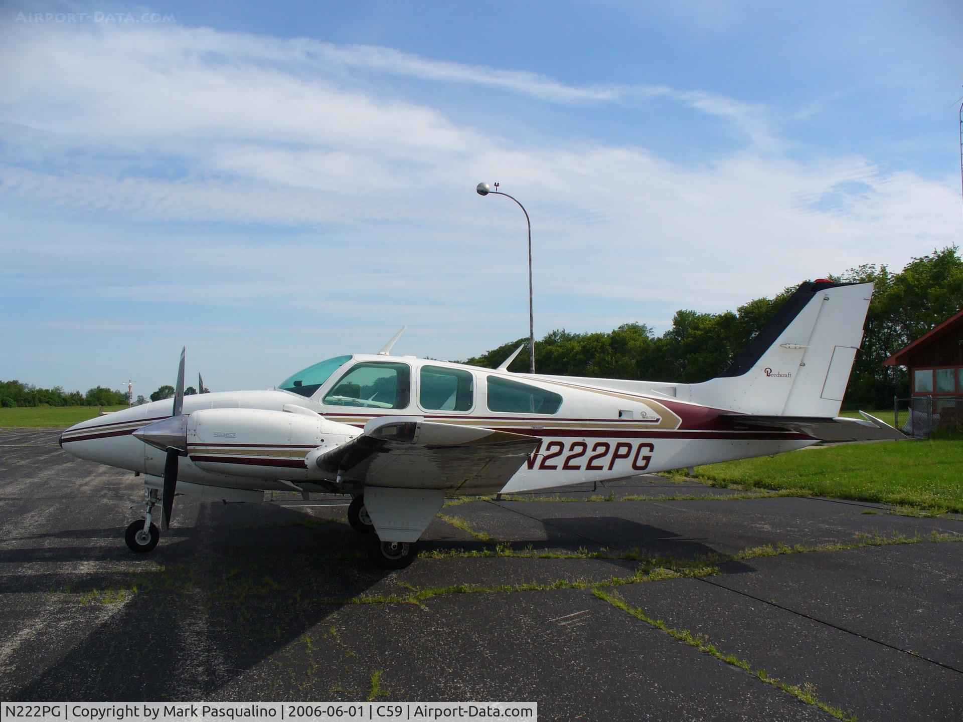 N222PG, 1973 Beech E-55 Baron C/N TE-912, Beech E55