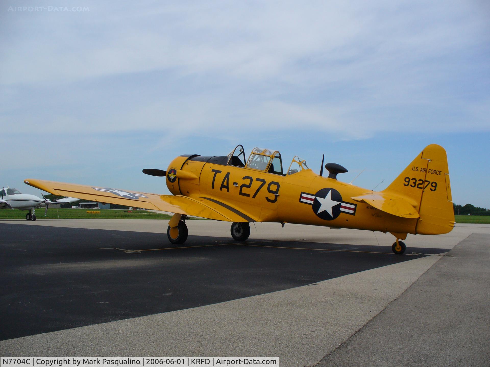 N7704C, 1949 North American T-6G Texan C/N 168-383, North American T-6G