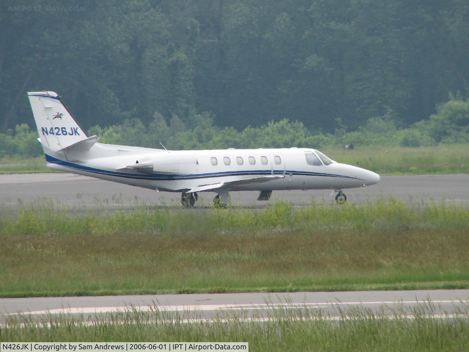 N426JK, 1998 Cessna 550 Citation Bravo C/N 550-0856, My favorite place to find aircraft