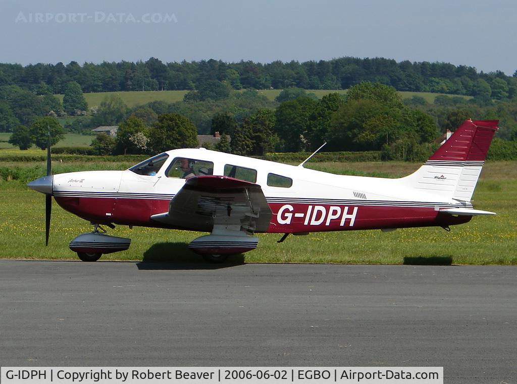 G-IDPH, 2003 Piper PA-28-181 Cherokee Archer III C/N 2843585, Piper PA 28-181 Archer III
