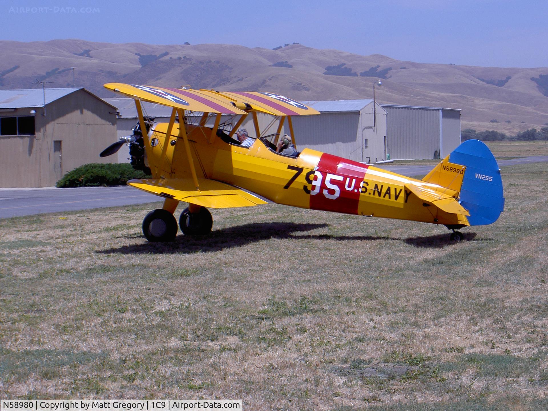 N58980, Boeing E75 C/N 75-5800, Stearman