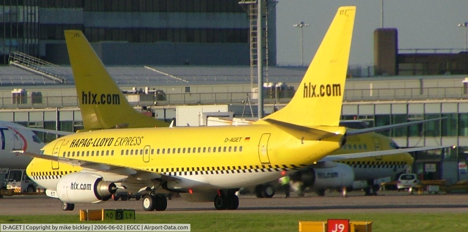 D-AGET, 1998 Boeing 737-75B C/N 28109, big yellow taxi