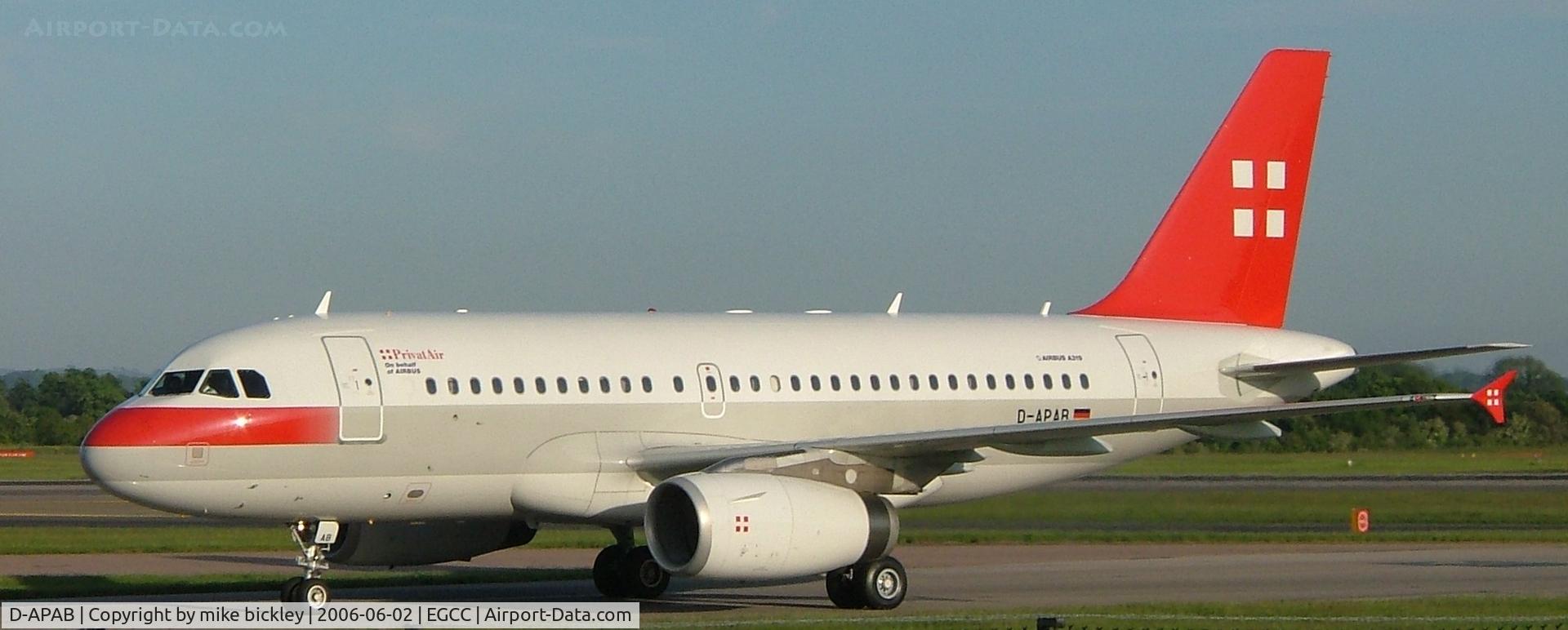 D-APAB, 2003 Airbus A319-132 C/N 1955, looks like they were short of paint - yeuk !