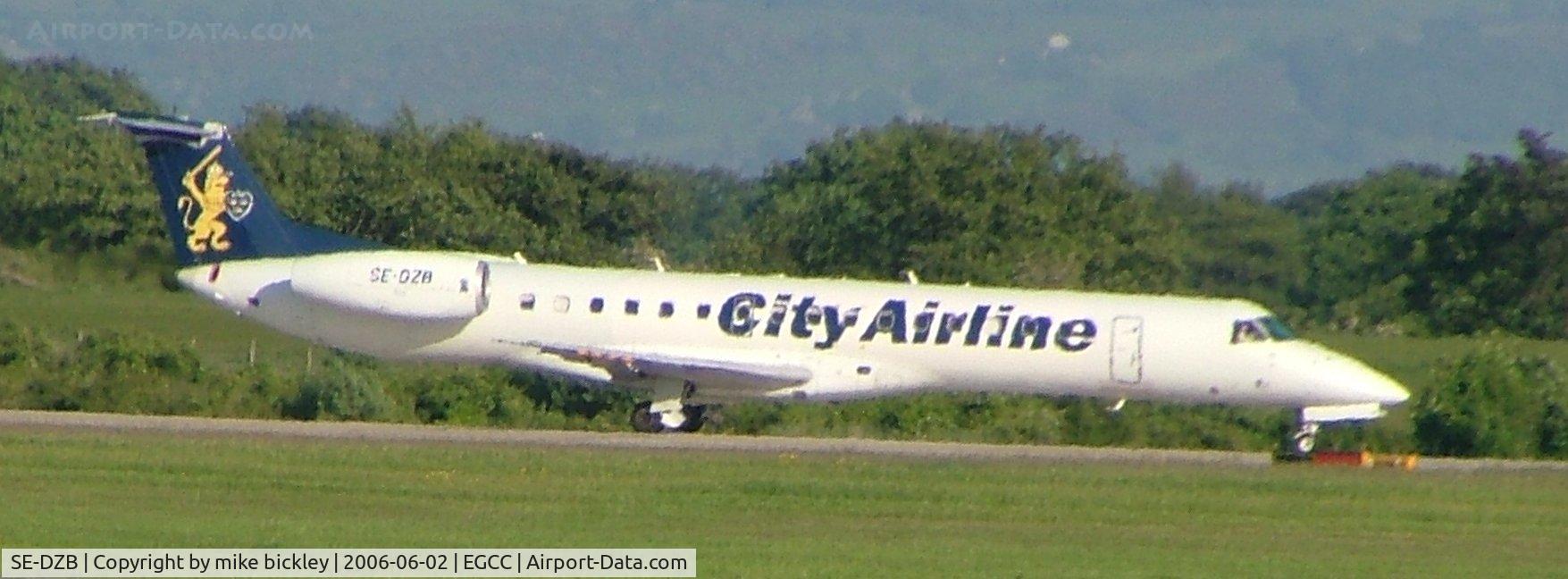 SE-DZB, 1999 Embraer EMB-145EP (ERJ-145EP) C/N 145113, warm evening - heat haze