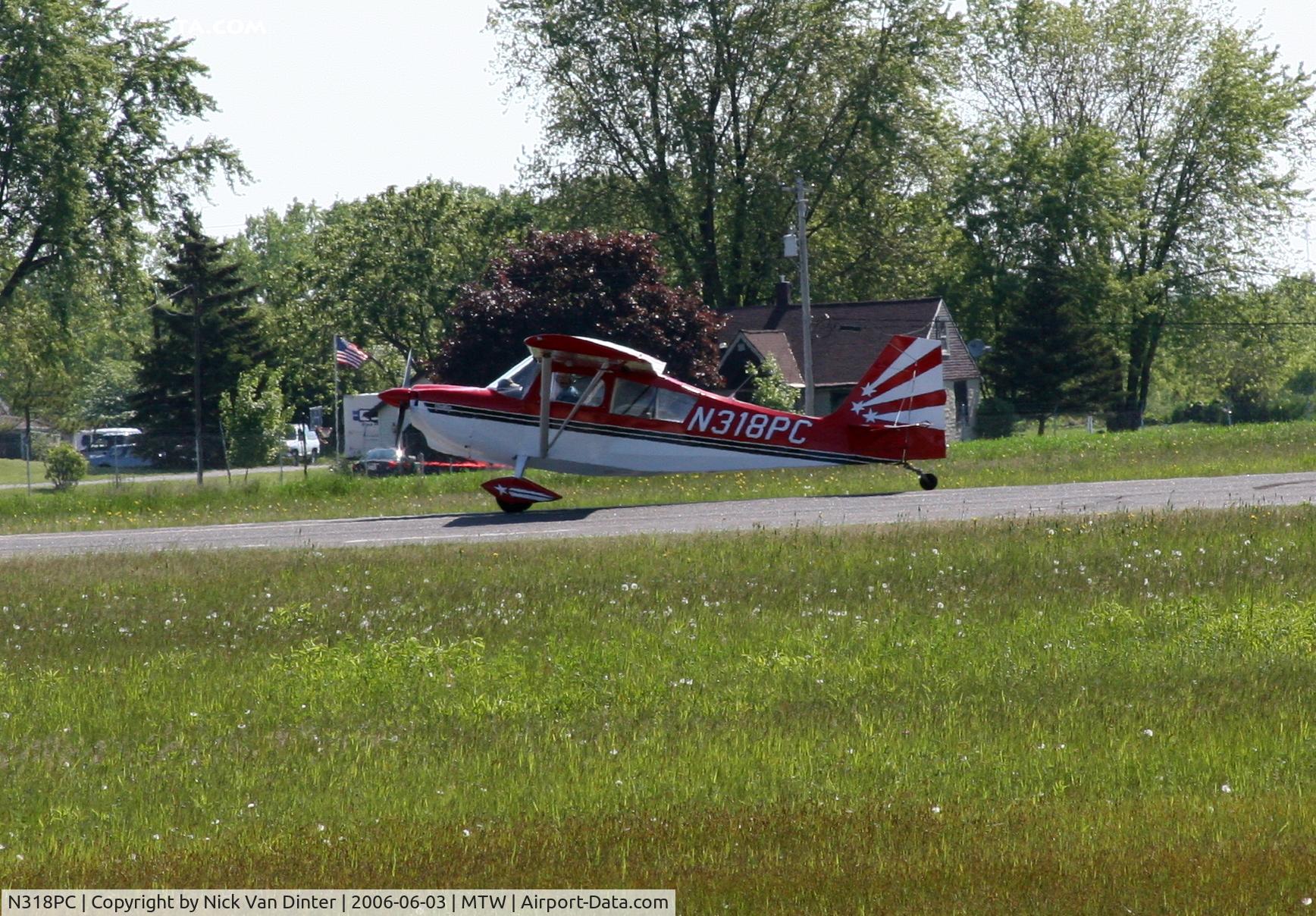 N318PC, 1995 American Champion 7GCBC C/N 1205-95, Manitowoc Air Show