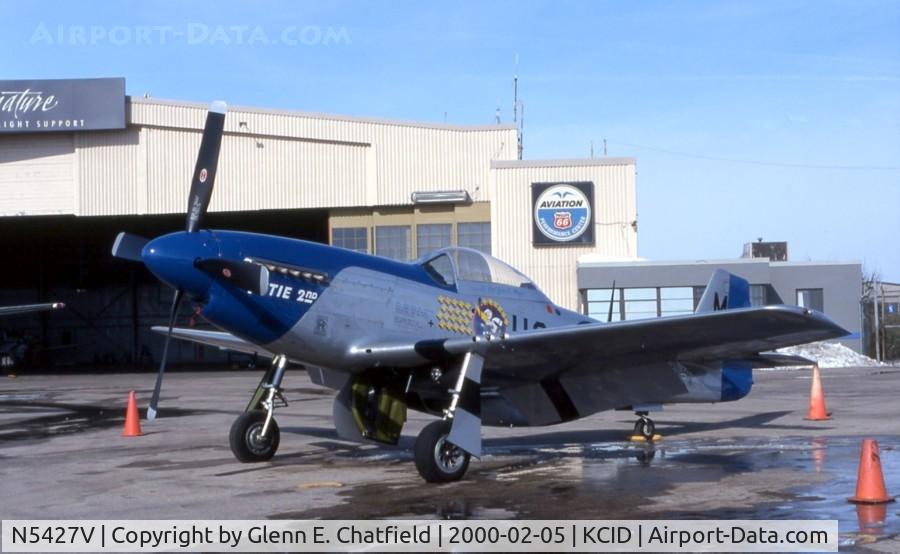 N5427V, 1944 North American F-51D Mustang C/N 44-72942, On a stopover