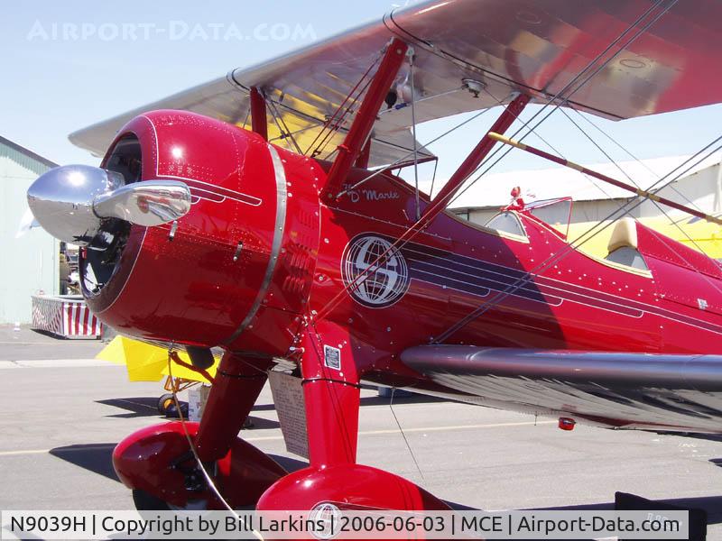 N9039H, 1941 Boeing B75N1 C/N 75-6801, Closeup