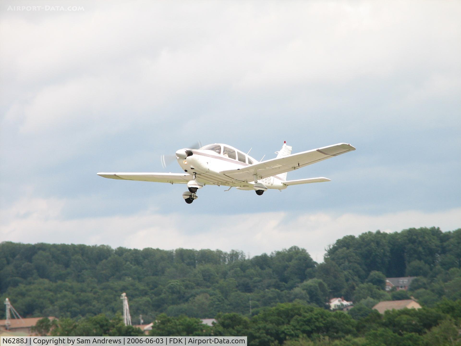 N6288J, 1976 Piper PA-28-181 C/N 28-7690393, Departing FDK on their way home.  IFR} FDK V93 LRP V39 ETX ABE