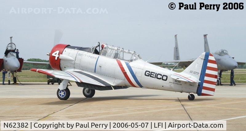 N62382, 1940 North American SNJ-2 Texan C/N 2039, Fantastic Four (sorry, couldn't resist), showcasing the disparity between decades and missions