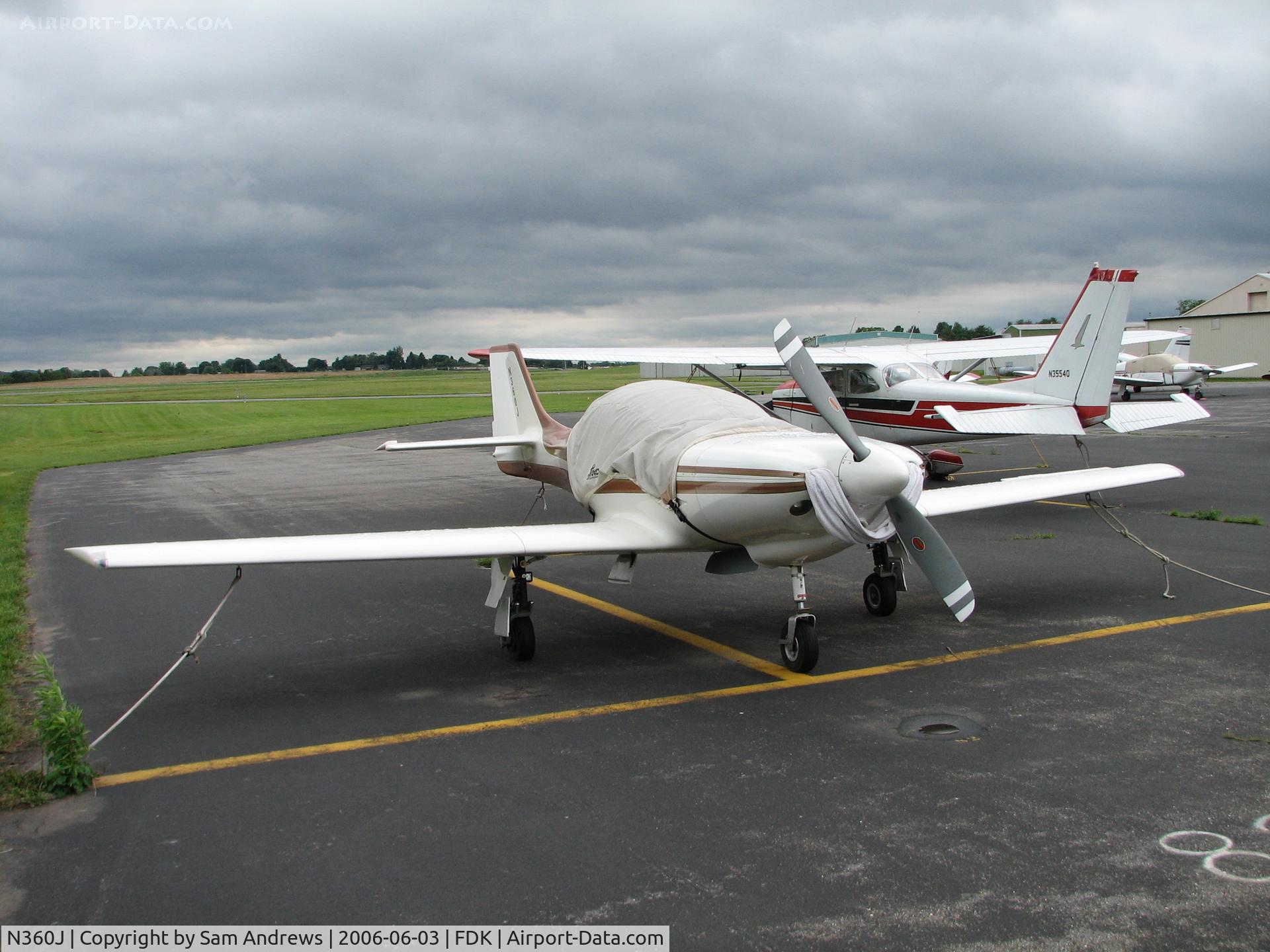 N360J, 1996 Lancair 320 C/N 774-320-616 FB, On the Ramp at FDK.  The aircraft is registered in Poway,CA