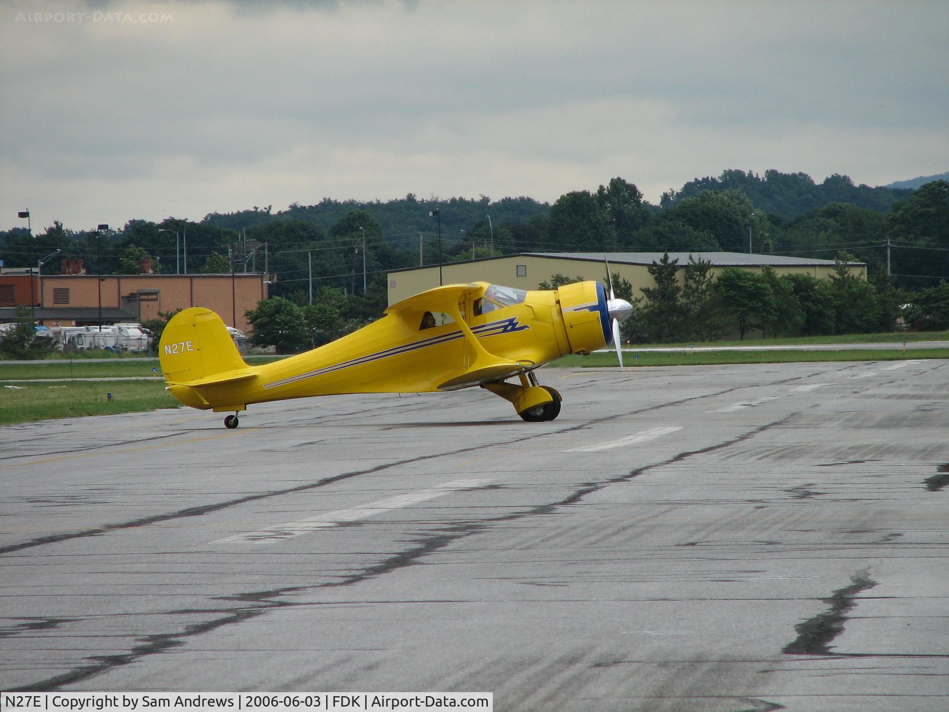 N27E, 1944 Beech D17S Staggerwing C/N 6883, This is the first Staggerwing I had ever seen other than in a magazine.  Showed up for a stay at the AOPA Fly-in 2006