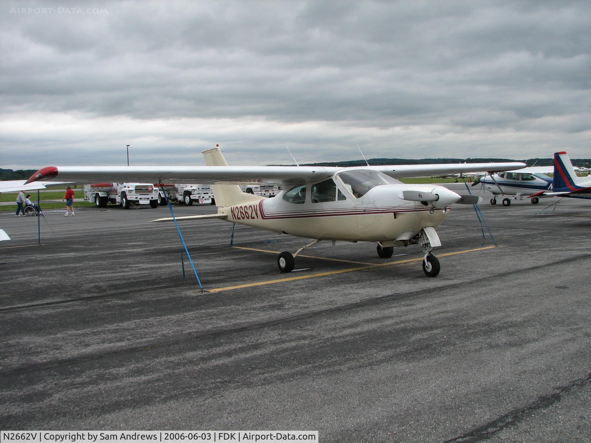 N2662V, 1974 Cessna 177RG Cardinal C/N 177RG0647, This Cardinal was down at the AOPA Fly-in 2006 from Leominster, MA