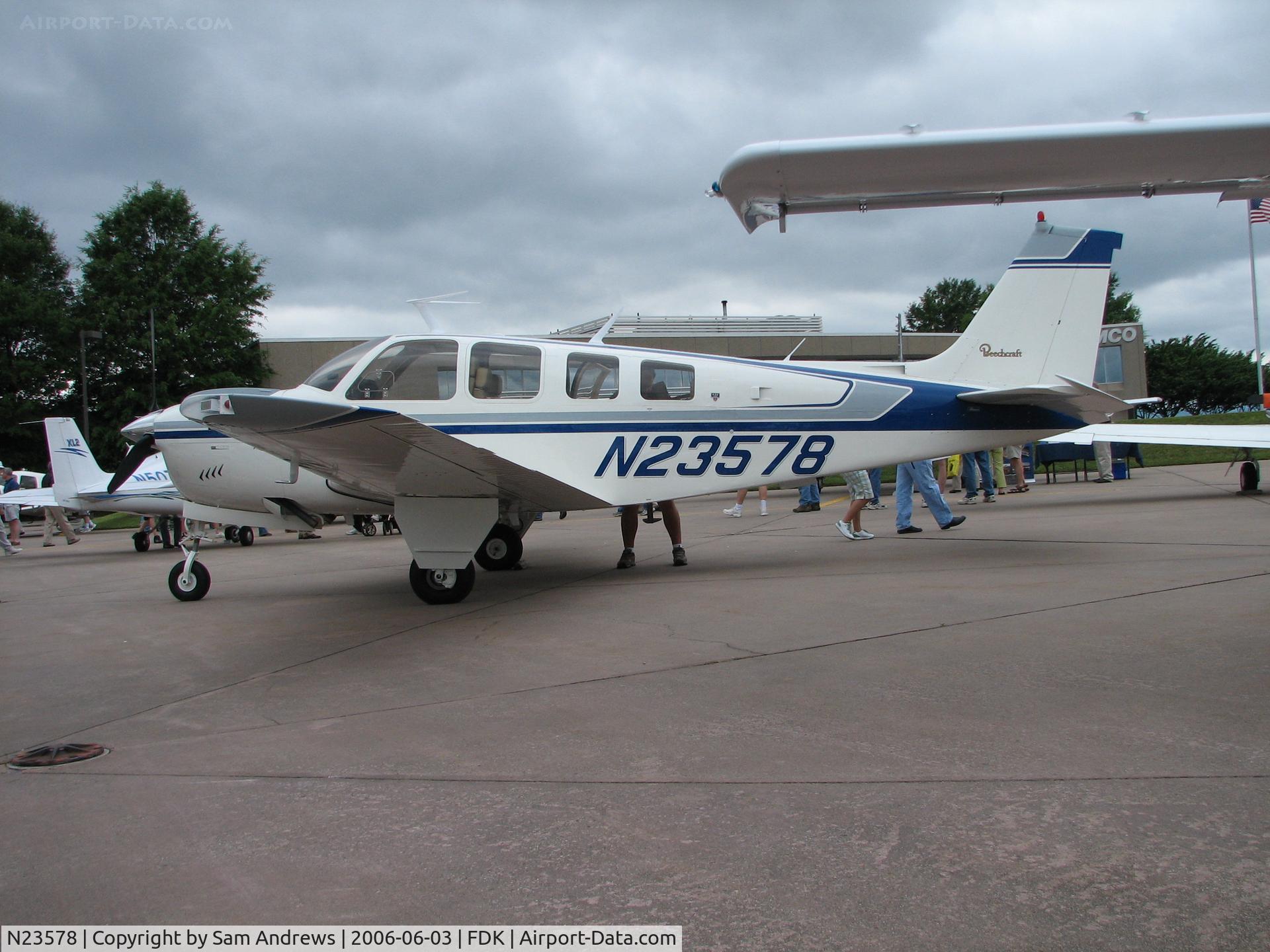 N23578, 1977 Beech A36 Bonanza 36 C/N E-1185, I like this angle
