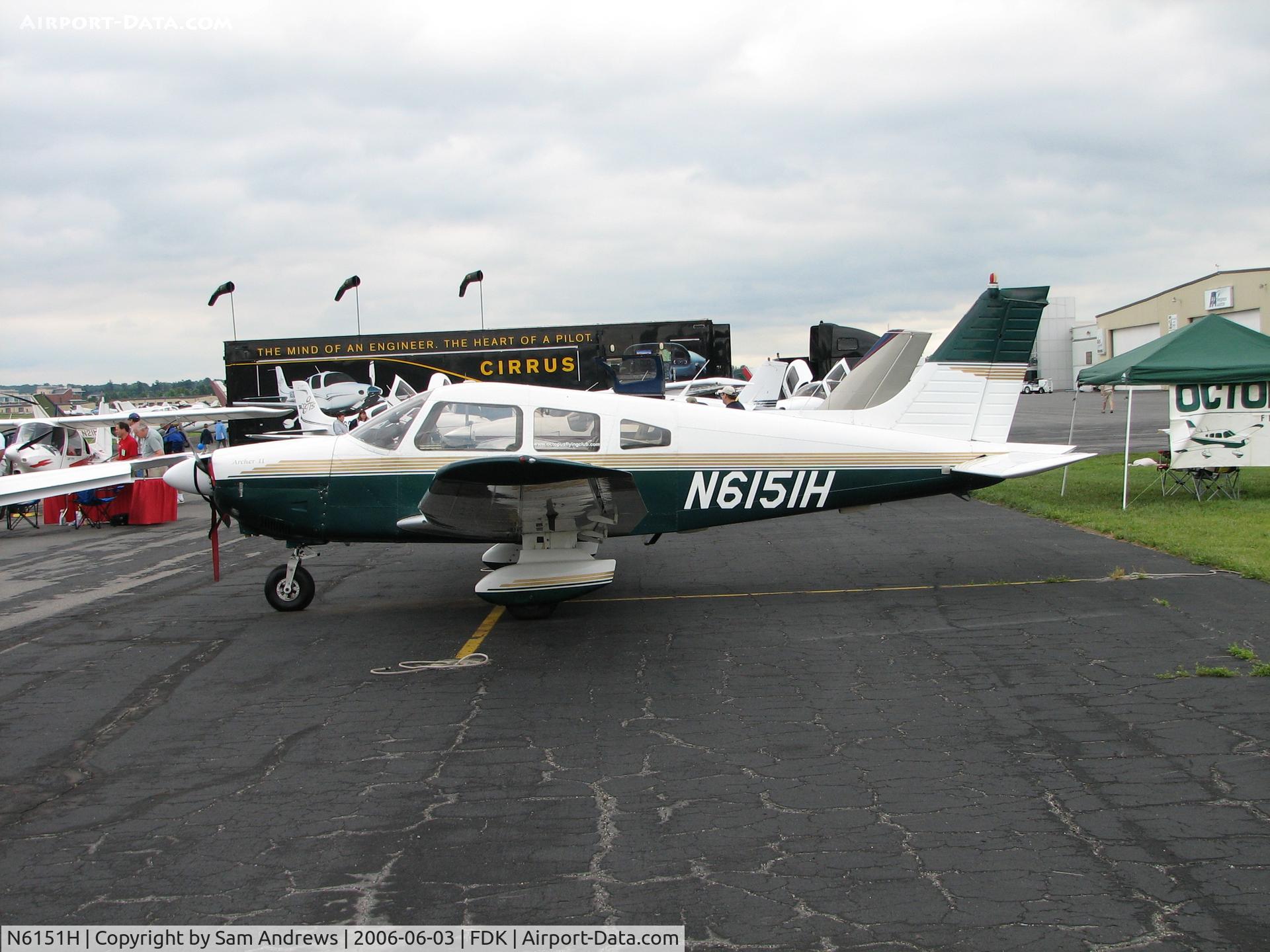 N6151H, 1977 Piper PA-28-181 C/N 28-7890211, Octopus Flying Club is always at the AOPA fly-in