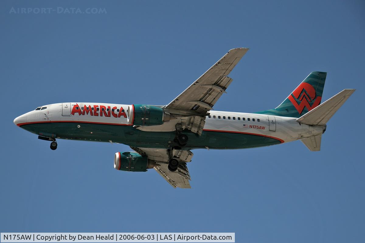 N175AW, 1987 Boeing 737-33A C/N 23634, America West N175AW (FLT AWE736) from San Diego Int'l (KSAN) on final approach to RWY 25L.