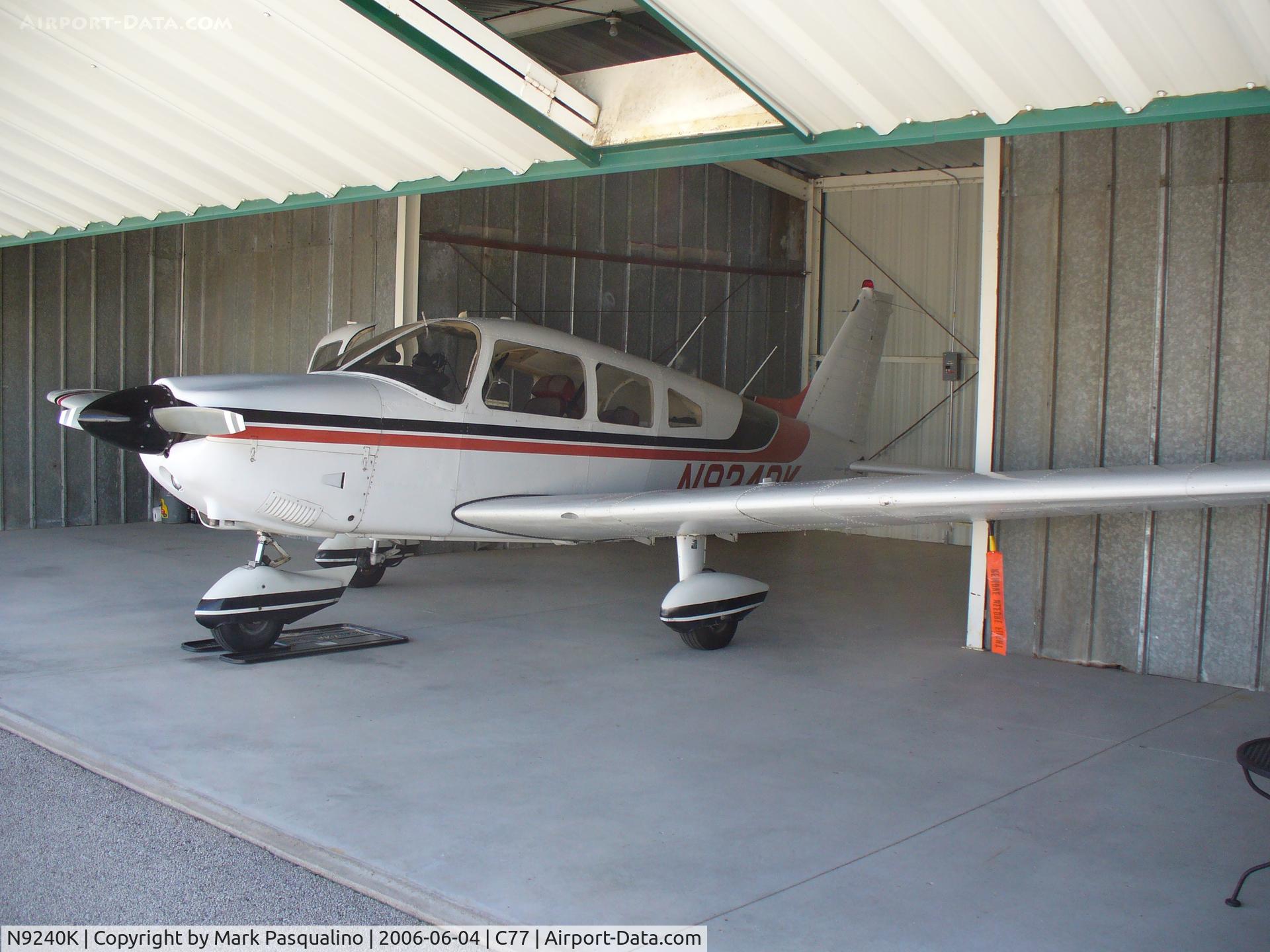 N9240K, 1976 Piper PA-28-181 C/N 28-7690234, PA-28-181