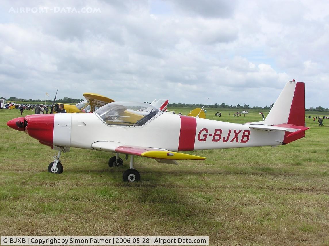 G-BJXB, 1982 Slingsby T-67A Firefly C/N 1995, Slingsby T67 (licence-built Fournier RF6 derivative)