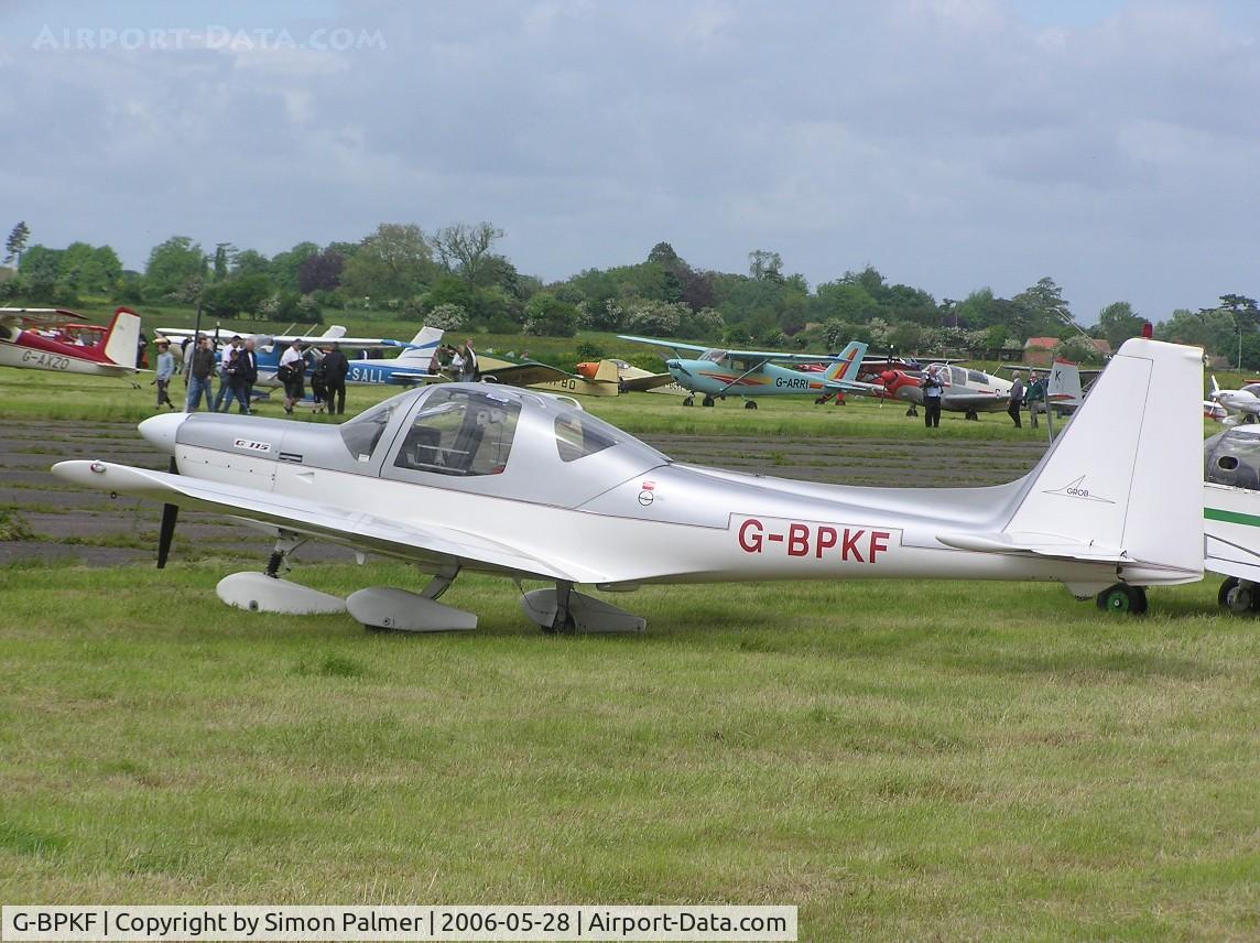 G-BPKF, 1988 Grob G-115 C/N 8075, Grob G115 at Keevil visiting the Vintage fly-in.