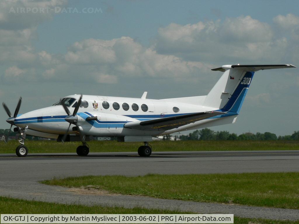 OK-GTJ, 1992 Beech Super King Air 300LW C/N FA-223, Beech Super King Air 300LW