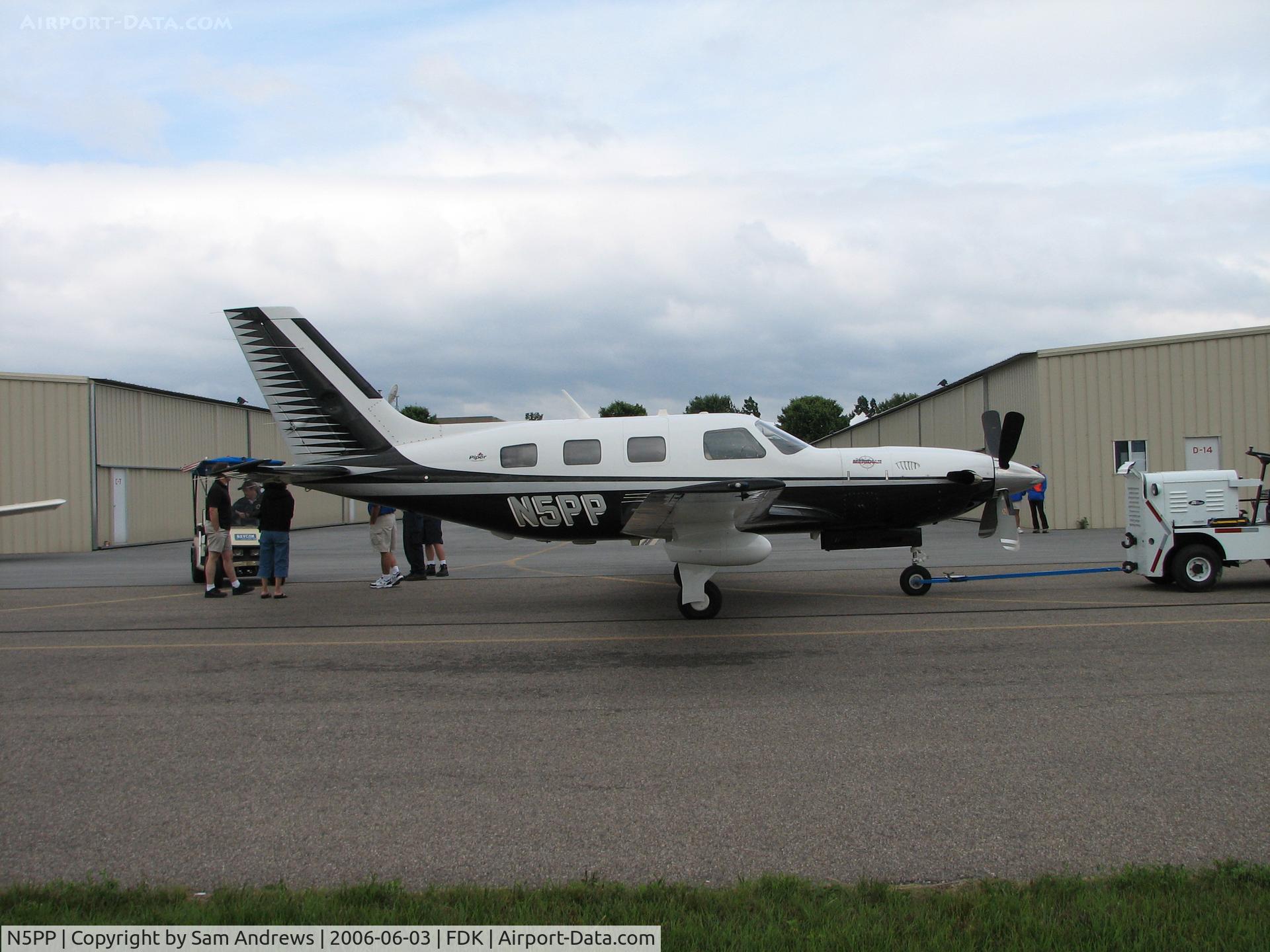 N5PP, 2002 Piper PA-46-500TP C/N 4697145, Nice lookin' Piper Malibu Mirage