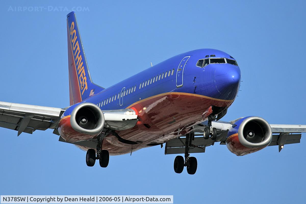 N378SW, 1994 Boeing 737-3H4 C/N 26585, Southwet Airlinwa N3785 on fina