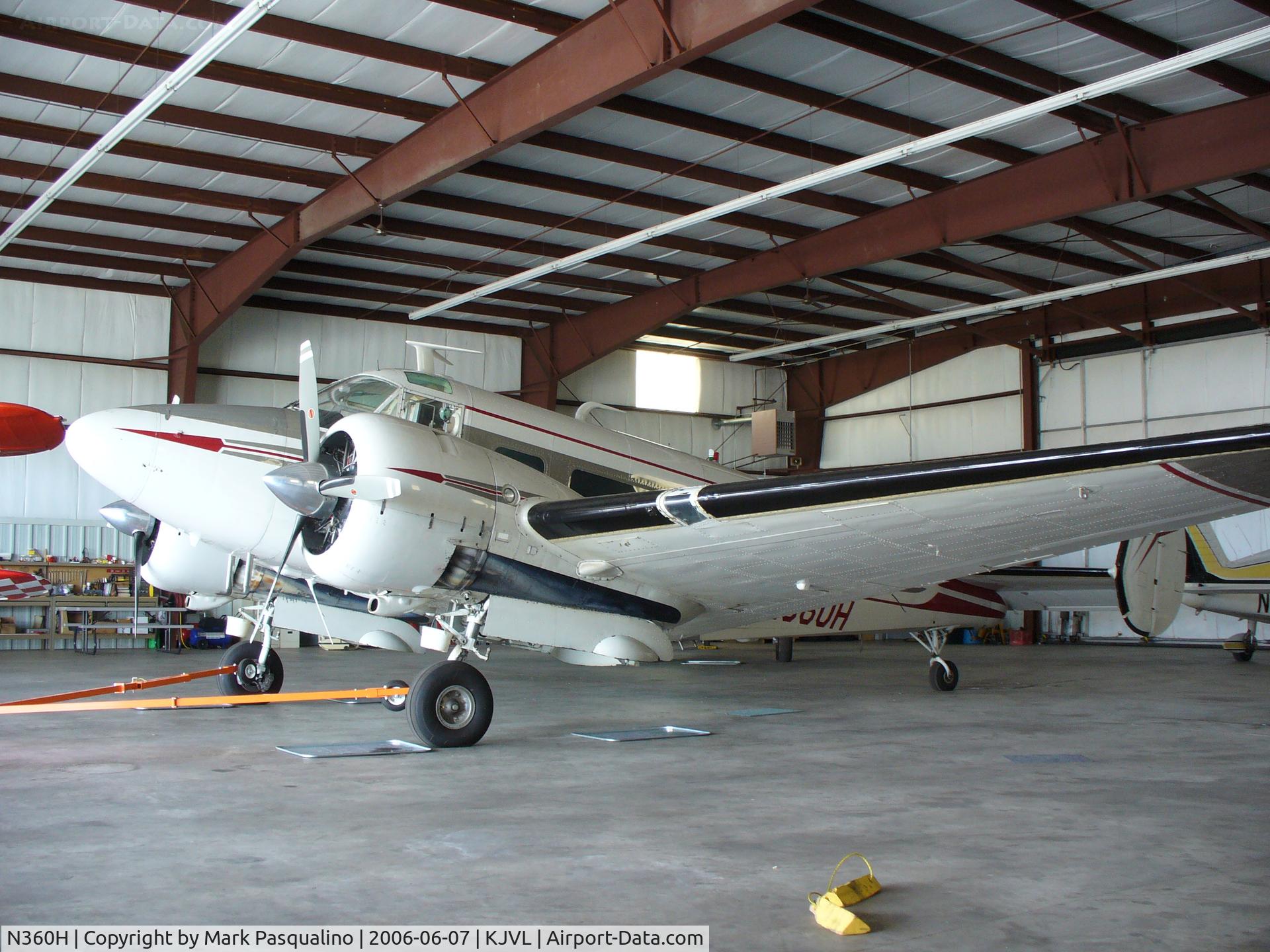 N360H, 1962 Beech H-18 C/N BA-621, Beech H18