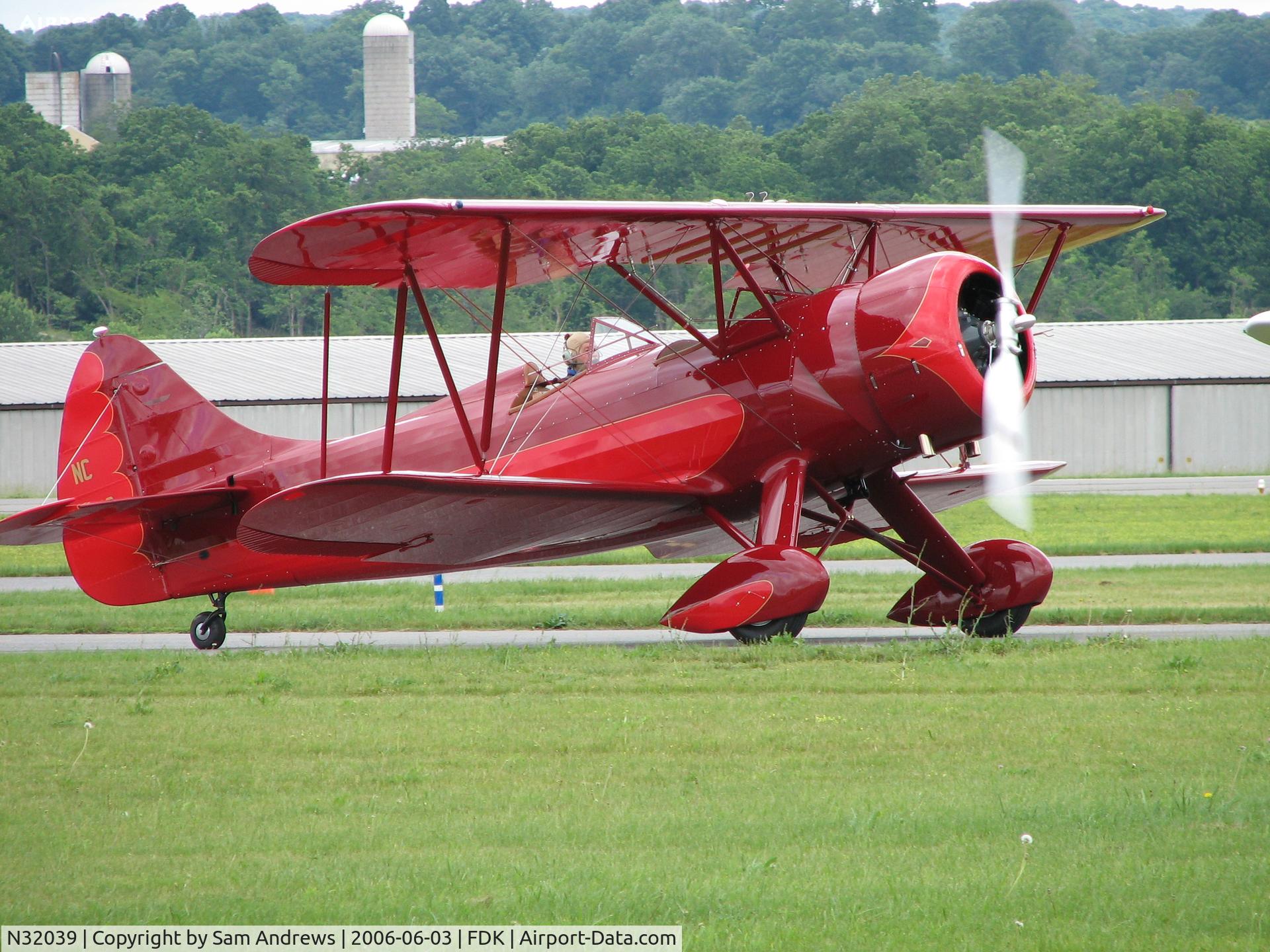 N32039, 1941 Waco UPF-7 C/N 5670, Just arrived at the 2006 AOPA Fly-in