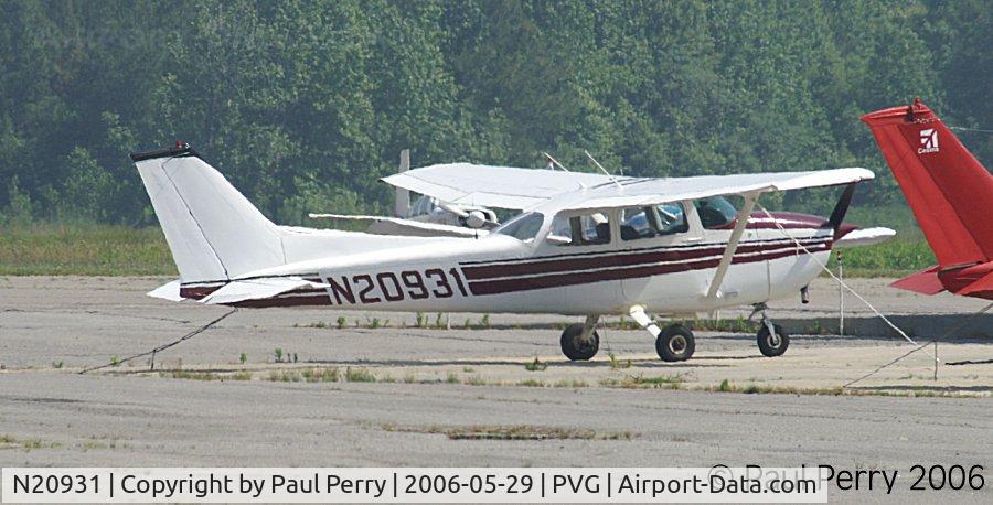 N20931, Cessna 172M C/N 17263871, Sitting this day out